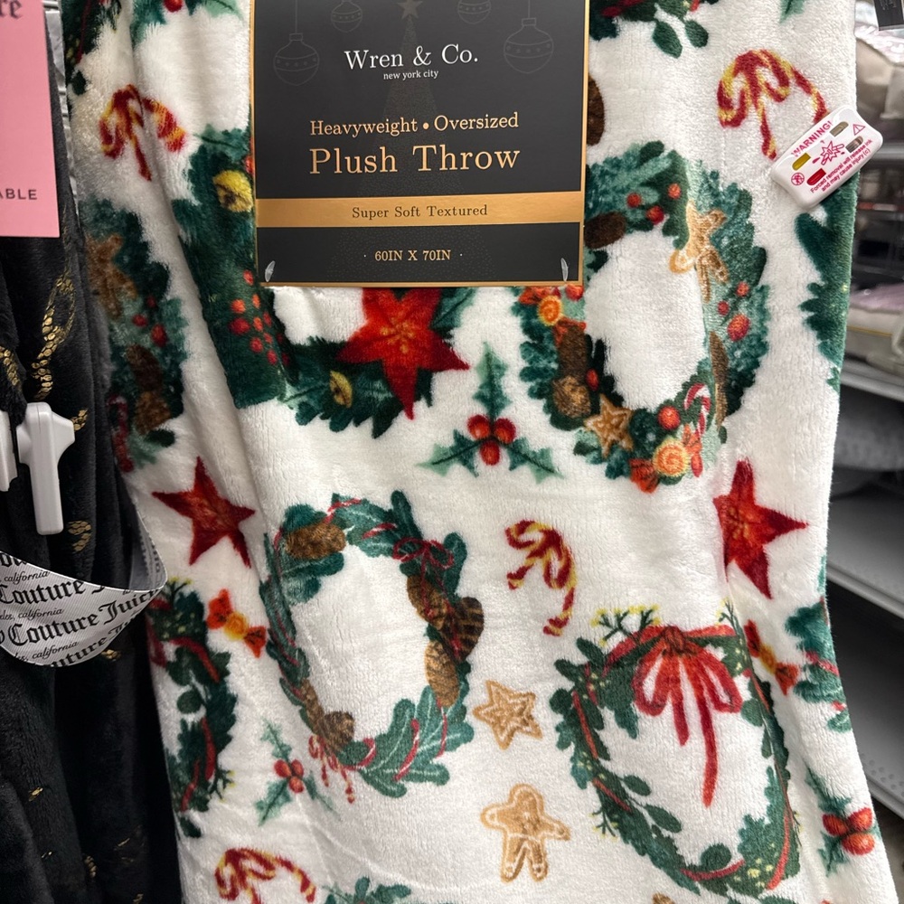 Christmas Plush Throw Blanket - Green and Red